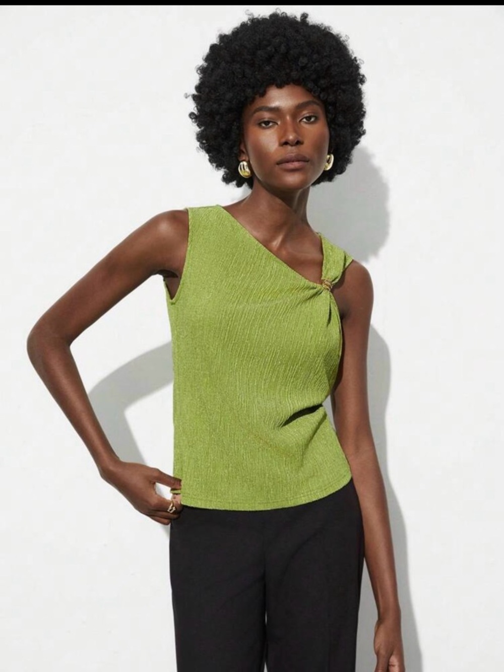 SHEIN Green Ribbed Tank Top | Twist Detail | Sleeveless | Size XS - Picture 2 of 7